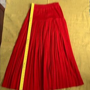 Berek knit skirt